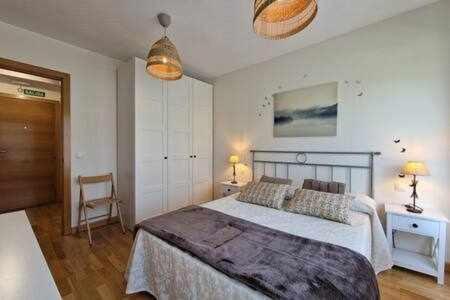Apartamento Con Piscina Lägenhet Llanes Exteriör bild