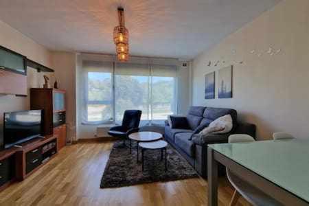 Apartamento Con Piscina Lägenhet Llanes Exteriör bild